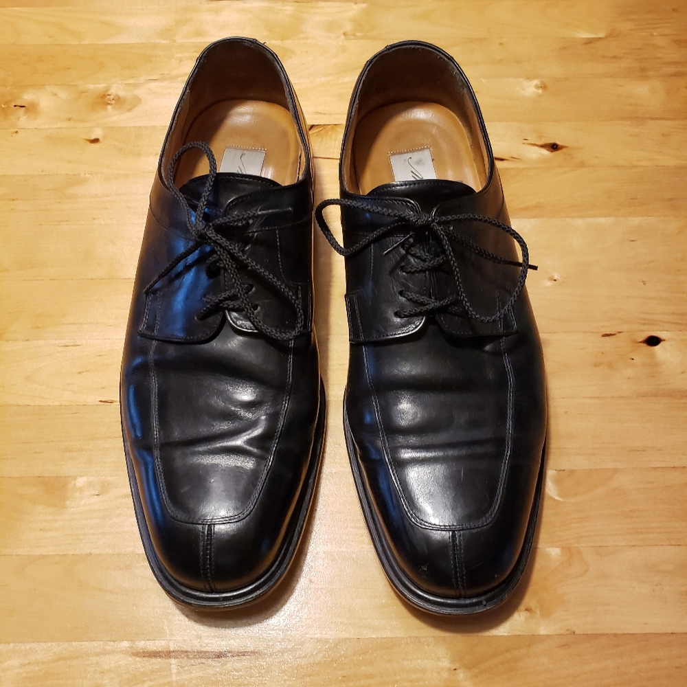 Mezlan Split Toe Oxford Shoes